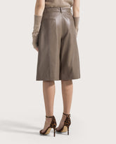 Nappa leather flared Bermuda shorts -  | Seventy Venezia