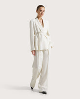 Giacca con cinturino in viscosa crepe -  | Seventy Venezia